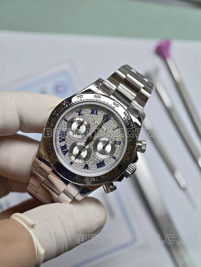 最佳复刻手表劳力士钻盘迪通拿真金真钻定制白金正面实拍图