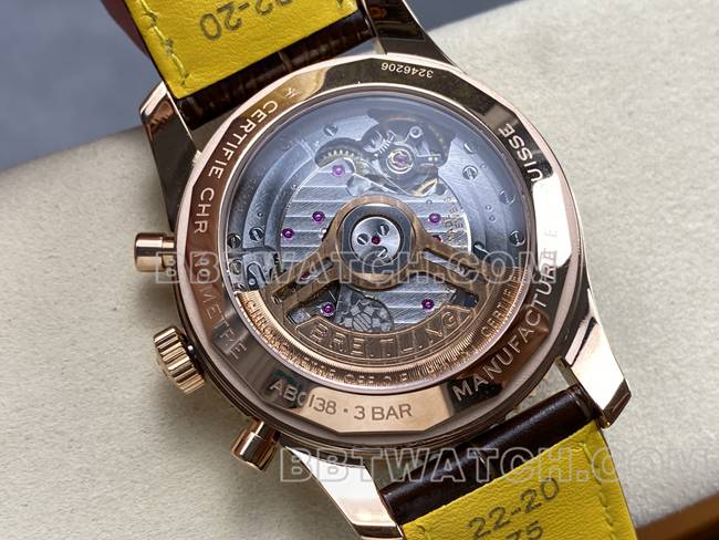 最优复刻手表航空计时BLS厂百年灵玫瑰金白盘皮带款背面实拍图