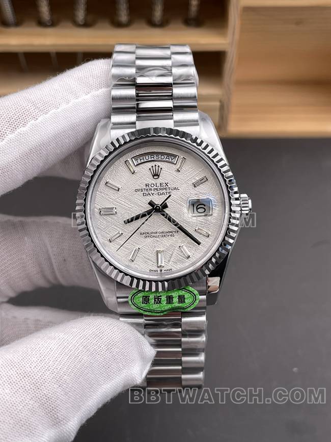 超级克隆手表CBD厂劳力士星期日历3255机械陨石盘40mm正面实拍图