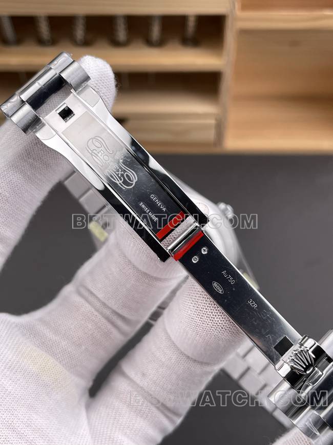 超级克隆手表CBD厂劳力士星期日历3255机械陨石盘40mm表扣实拍图