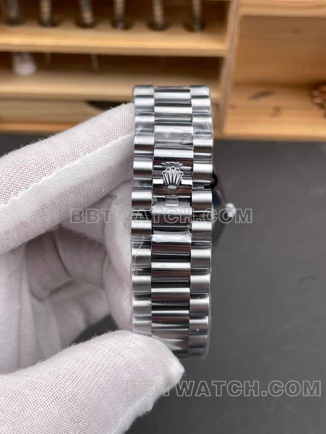 最佳复刻手表CBD厂劳力士星期日历3255机械橄榄绿盘40mm表带实拍图