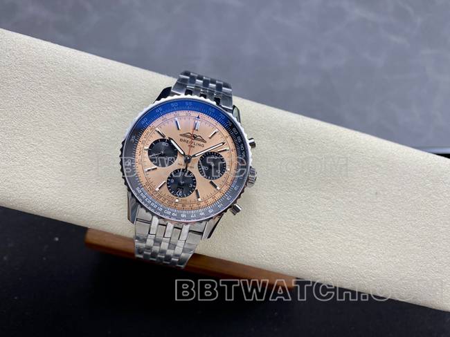 超级克隆手表百年灵BLS厂航空计时铜盘钢带款正面实拍图