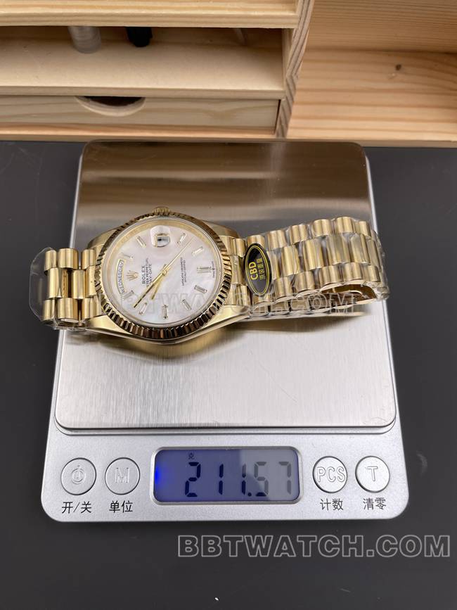 1:1复刻手表CBD厂星期日历劳力士3255机械贝母盘40mm重量实拍图