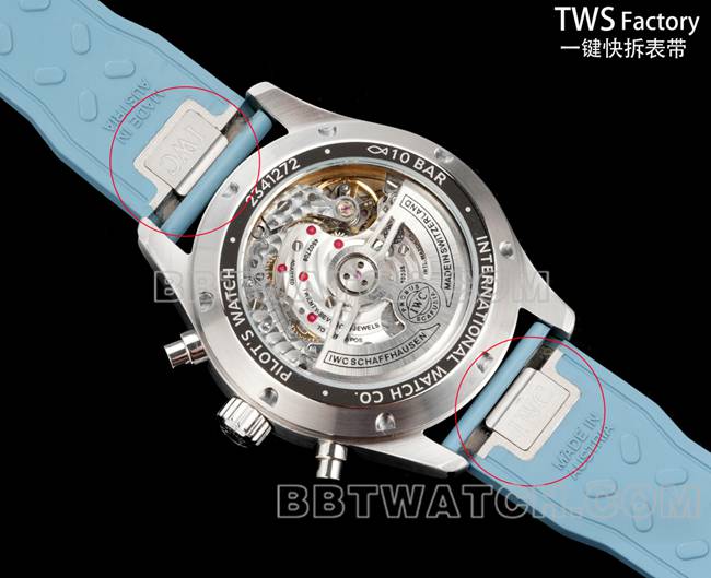 最优复刻手表飞行员TWS厂万国浅蓝盘橡胶款背面实拍图