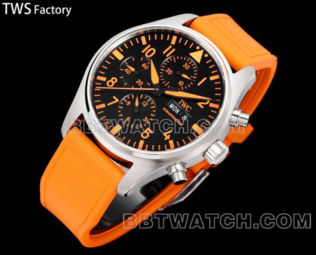 1:1复刻手表飞行员TWS厂万国黑盘橙色橡胶款正面实拍图