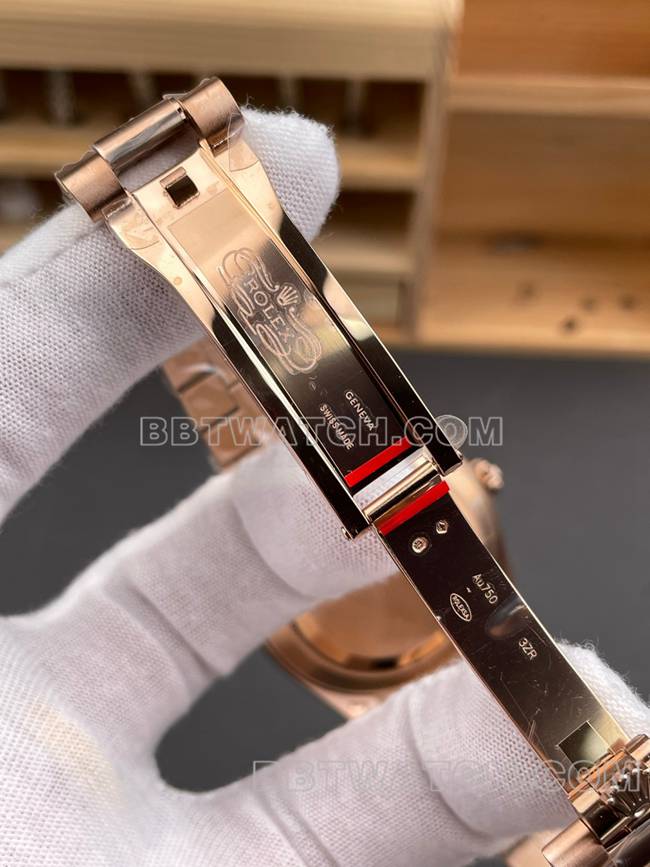 超级克隆手表CBD厂星期日历劳力士3255机械玫瑰金橄榄绿盘表扣实拍图