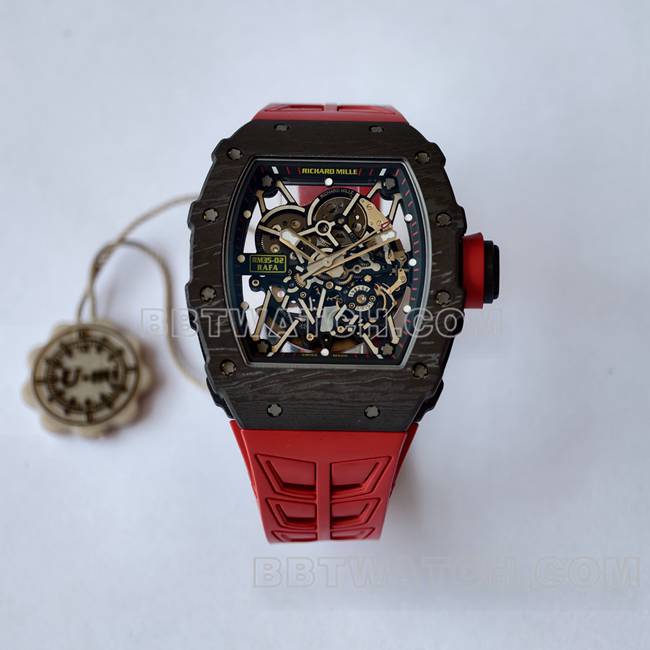 顶级复刻手表RM35-02 UMI厂理查德米勒黑壳红带正面实拍图