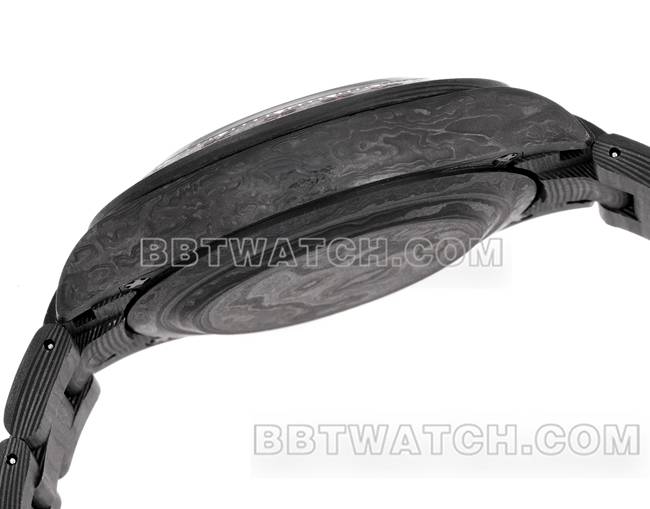 顶级复刻手表TWF厂劳力士迪通拿碳纤维改装定制红色侧面实拍图