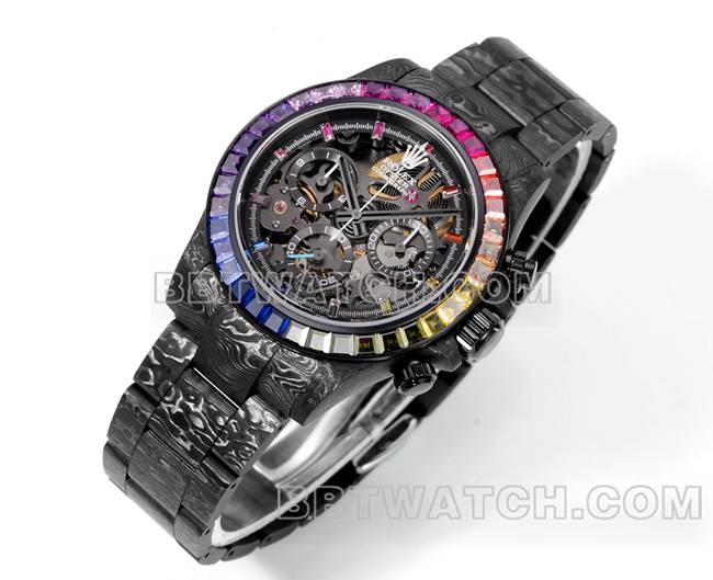 最优复刻手表TWF厂劳力士迪通拿碳纤维改装定制彩虹钻圈正面实拍图