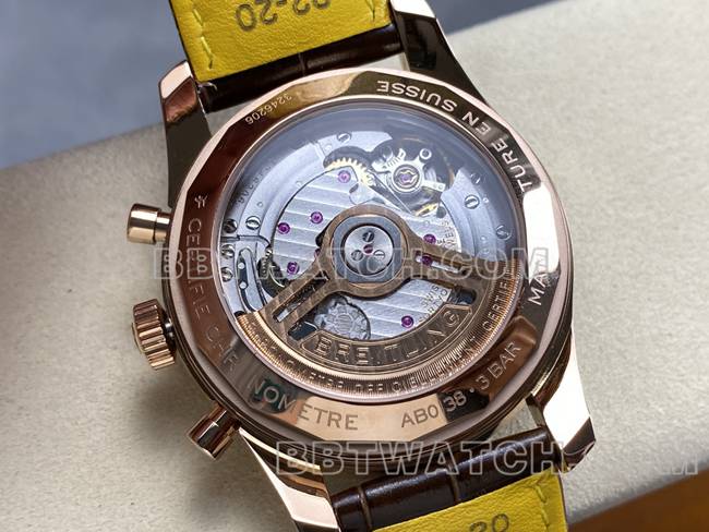 1:1复刻手表航空计时BLS厂百年灵玫瑰金镶钻白盘皮带款背面实拍图