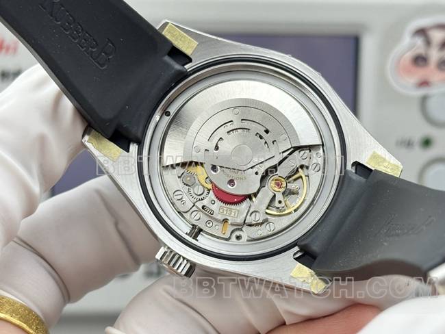 最优复刻手表格磁型VS厂劳力士黑盘绿玻璃背面实拍图