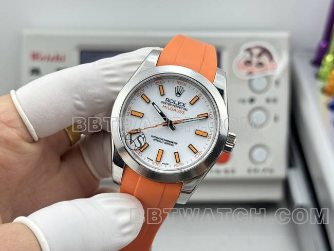 超级克隆手表格磁型VS厂劳力士白盘橙色橡胶款正面实拍图