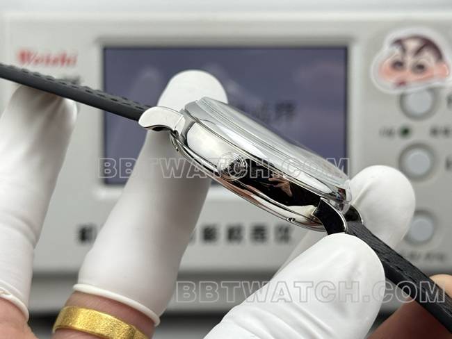 最优复刻手表柏涛菲诺GR厂万国白盘黑色皮带款侧面实拍图