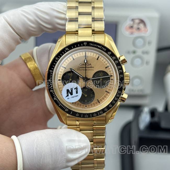 最佳复刻手表超霸N1厂欧米茄金盘黄金钢带款正面实拍图