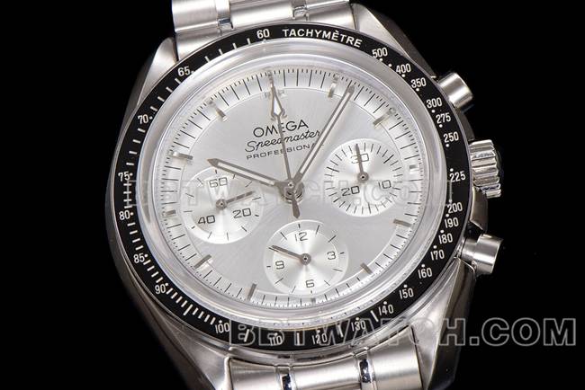 Top Replica Watches N1 Factory Speedmaster Omega Silver Plate Steel Strap Model Front Actual Photo