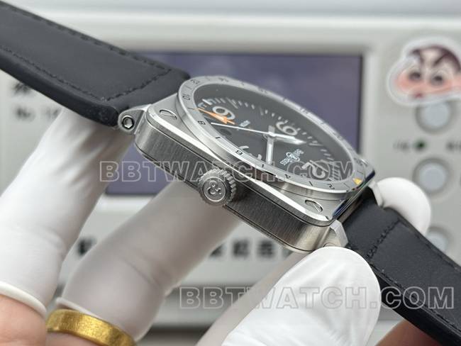 最优复刻手表柏莱仕黑盘42mm双时区皮带款侧面实拍图