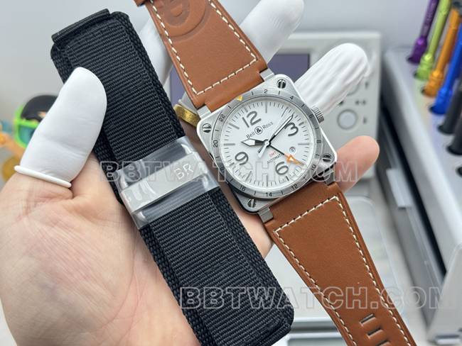 1:1复刻手表柏莱仕白盘42mm双时区皮带款正面实拍图