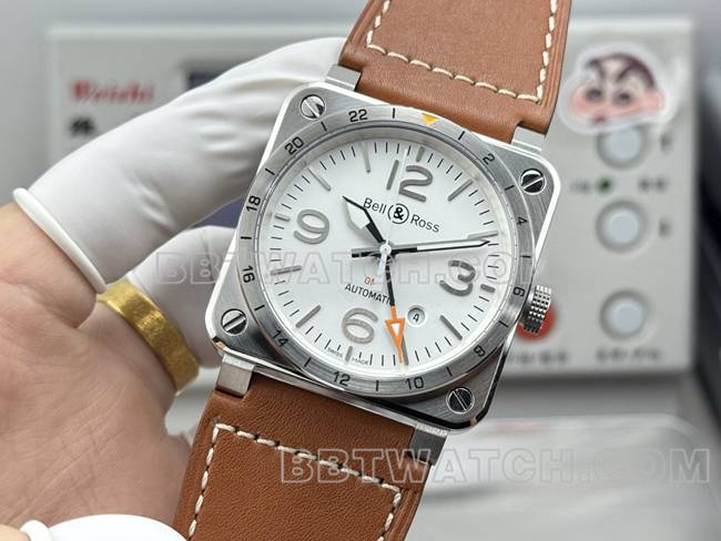 1:1复刻手表柏莱仕白盘42mm双时区皮带款正面实拍图