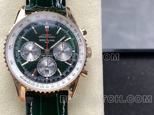 最优复刻手表BLS厂百年灵航空计时玫瑰金绿盘皮带款正面实拍图