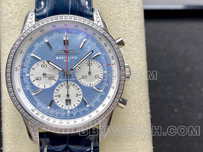 超级克隆手表BLS厂百年灵航空计时镶钻浅蓝盘皮带款正面实拍图