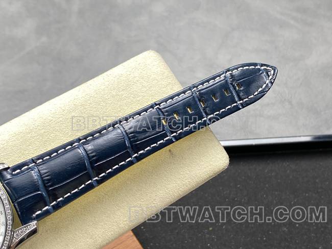 超级克隆手表BLS厂百年灵航空计时镶钻浅蓝盘皮带款表带实拍图