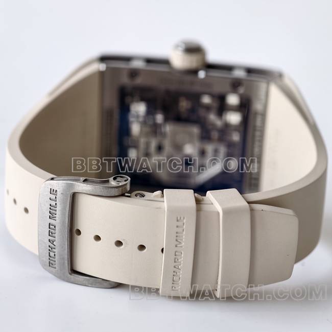 超级克隆手表RM016 UMI厂理查德米勒白色表带实拍图