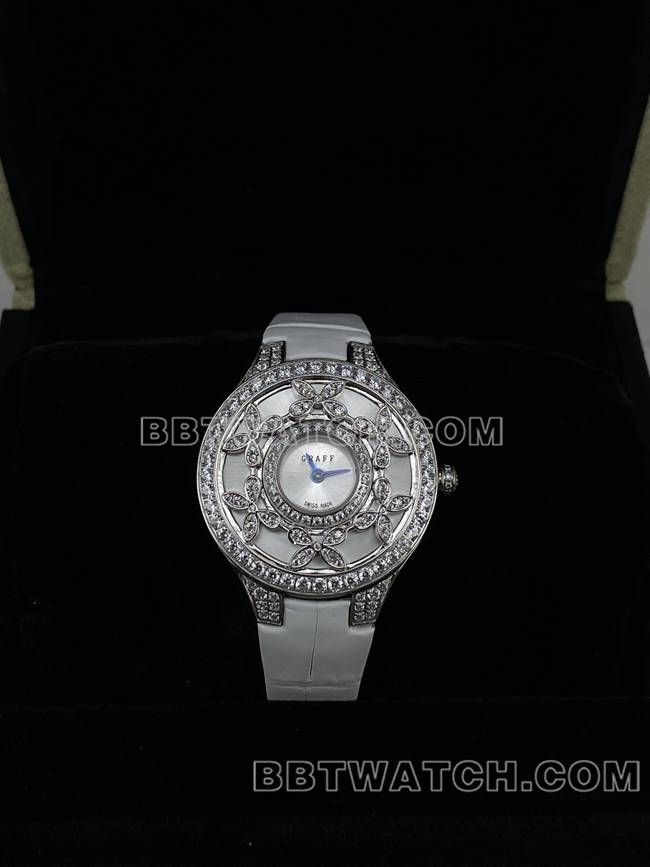 最优复刻手表格拉芙VCA厂蓝宝石钻石33mm石英机芯正面实拍图
