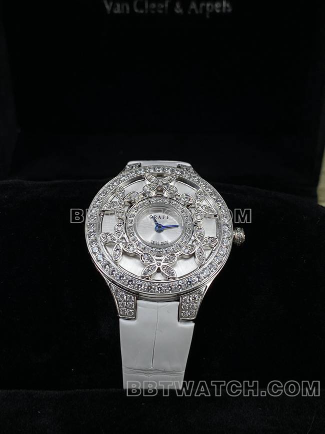 最优复刻手表格拉芙VCA厂蓝宝石钻石33mm石英机芯正面实拍图