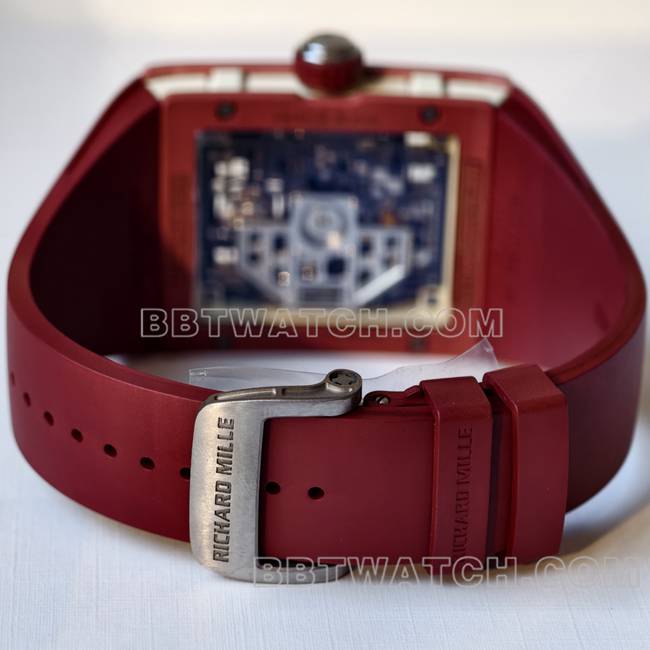 最佳复刻手表RM016 UMI厂理查德米勒红色表带实拍图