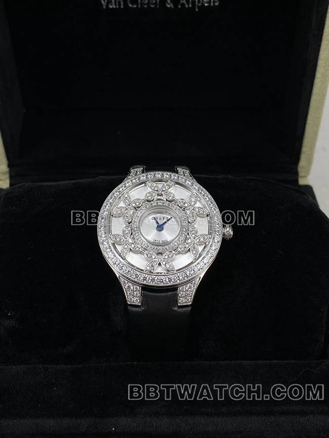 1:1复刻手表格拉芙VCA厂蓝宝石钻石33mm石英机芯正面实拍图
