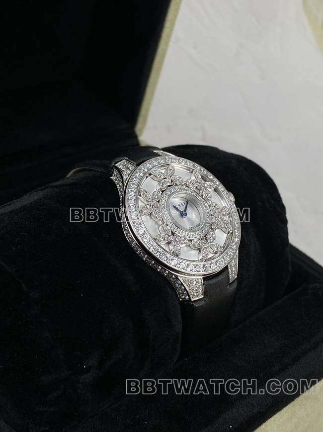 1:1复刻手表格拉芙VCA厂蓝宝石钻石33mm石英机芯正面实拍图