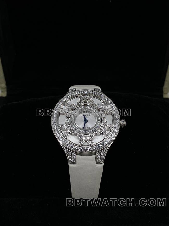 超级克隆手表VCA厂格拉芙蓝宝石钻石33mm石英机芯正面实拍图