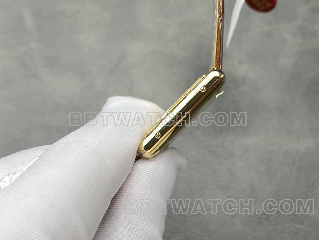 顶级复刻手表坦克DR厂卡地亚银白盘石英棕色皮表带侧面实拍图