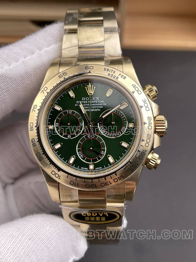 1:1复刻手表迪通拿绿盘CBD厂劳力士黄金4130机械正面实拍图