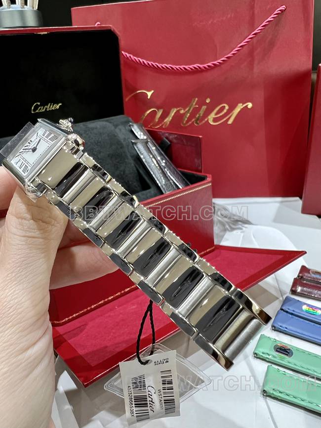 超级克隆手表坦克DR厂卡地亚银白盘石英钢表带表带实拍图