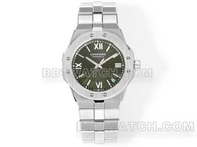 1:1复刻手表雪山傲翼GH厂萧邦绿盘41mm正面实拍图