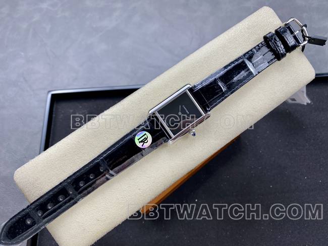 1:1复刻手表DR厂卡地亚坦克黑盘石英黑色表带正面实拍图