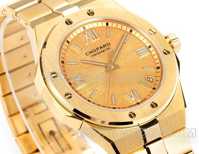 1:1复刻手表萧邦GH厂雪山傲翼金盘41mm黄金钢表带正面实拍图