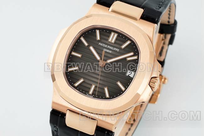 顶级复刻手表鹦鹉螺DDF厂百达翡丽黑盘皮革表带5711正面实拍图