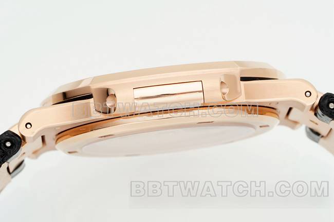 顶级复刻手表鹦鹉螺DDF厂百达翡丽黑盘皮革表带5711侧面实拍图