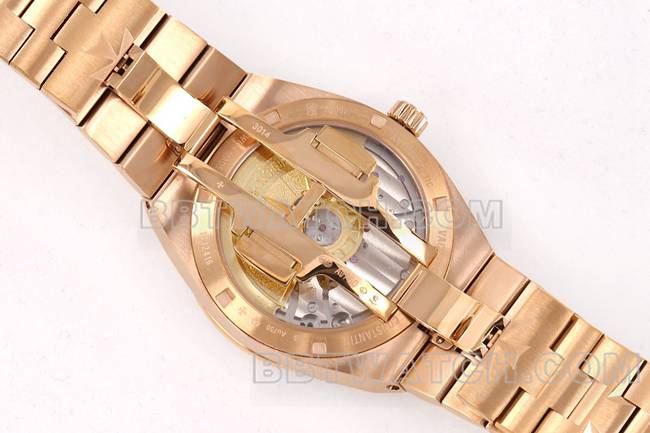 顶级复刻手表PPF厂纵横四海江诗丹顿绿盘玫瑰金4500V表扣实拍图