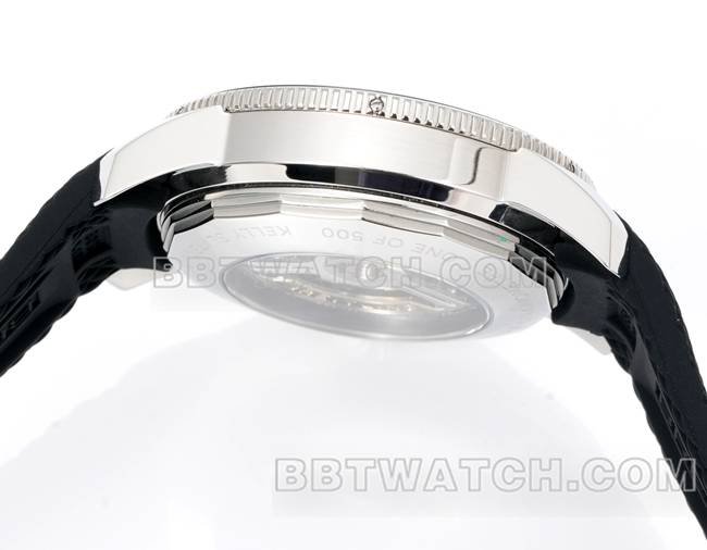 超级克隆手表超级海洋文化BLS厂百年灵黑盘橡胶表带侧面实拍图