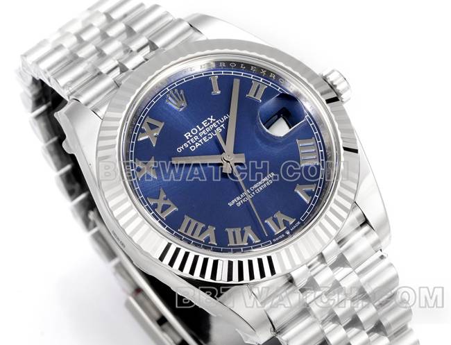 最优复刻手表日志JF厂劳力士蓝盘罗马数字3235机械41毫米正面实拍图