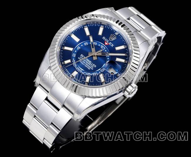 顶级复刻手表AR+厂纵航者劳力士蓝盘机械钢表带正面实拍图