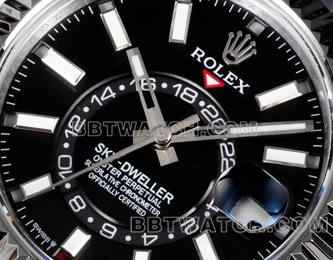 1:1复刻手表AR+厂纵航者劳力士黑盘机械钢表带正面实拍图