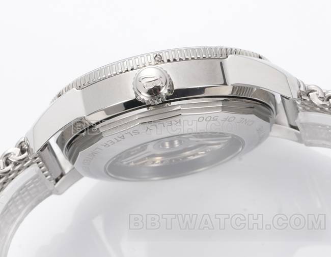 超级克隆手表BLS厂超级海洋文化百年灵蓝盘钢表带侧面实拍图