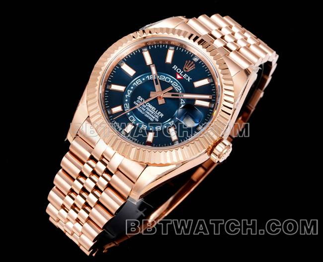 最佳复刻手表AR+厂纵航者劳力士蓝盘机械玫瑰金钢表带正面实拍图