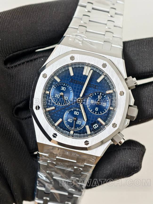 超级克隆手表皇家橡树DDF厂爱彼蓝盘4401机械26240正面实拍图