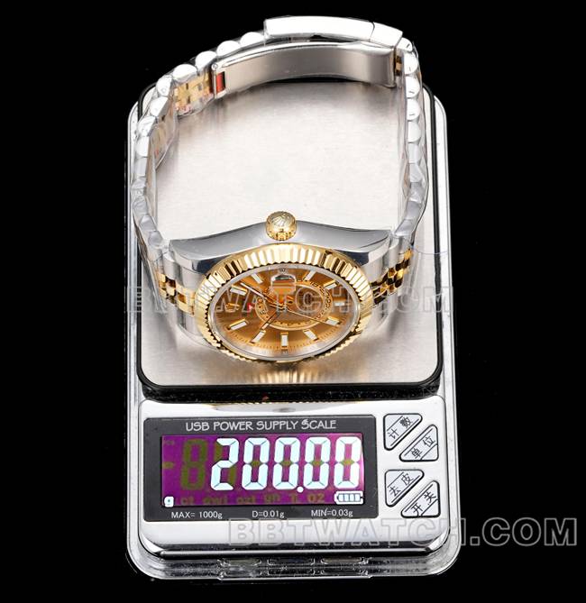 超级克隆手表劳力士AR+厂纵航者金盘机械间金重量实拍图