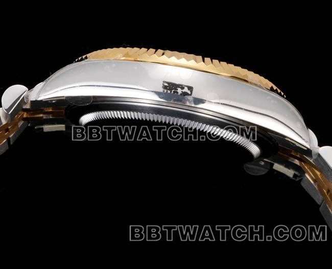 最佳复刻手表劳力士AR+厂纵航者黑盘机械间金侧面实拍图